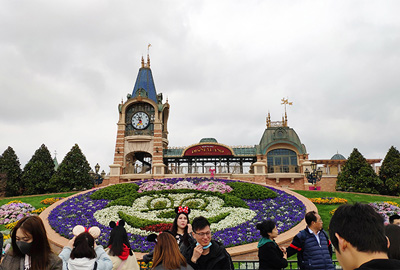 Happy Women’s Day | 歡度三八節(jié)，我們相約上海迪士尼樂園