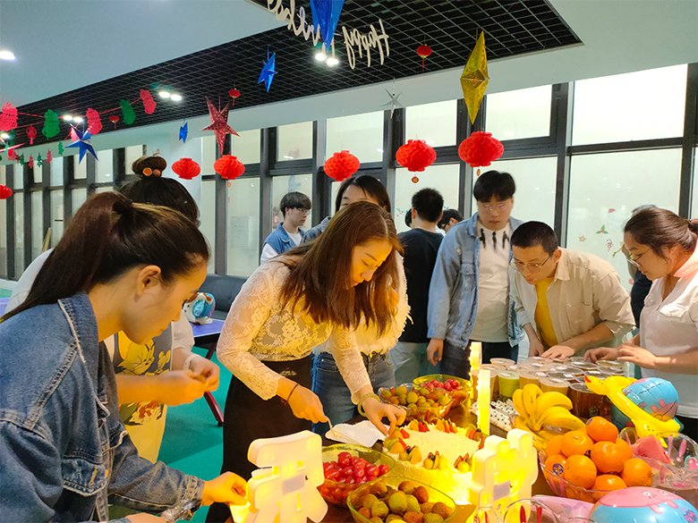 員工集體生日會｜溫馨五月，感恩有你，攜手同行