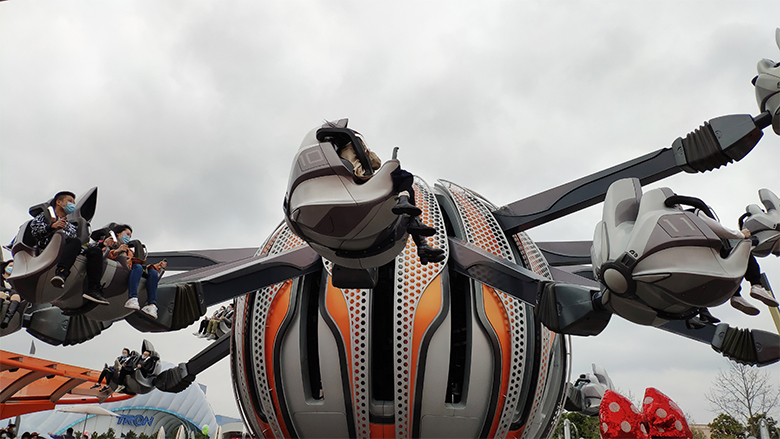 Happy Women’s Day | 歡度三八節(jié)，我們相約上海迪士尼樂園