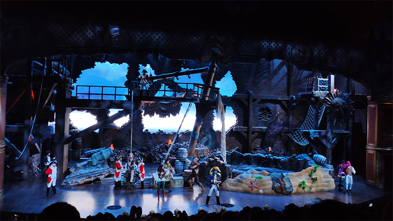 Happy Women’s Day | 歡度三八節(jié)，我們相約上海迪士尼樂園