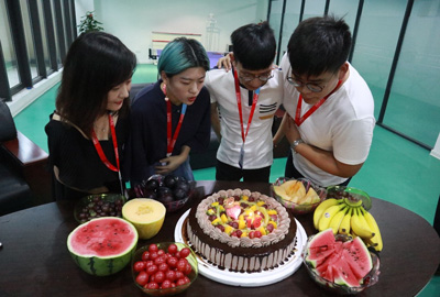 八月未央，歡聚一夏 | 寶開(kāi)集體生日會(huì)：共享歡樂(lè)時(shí)刻