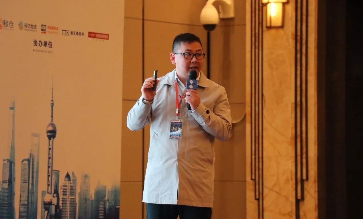 張振林：AI技術(shù)在服裝物流上的應用及前景